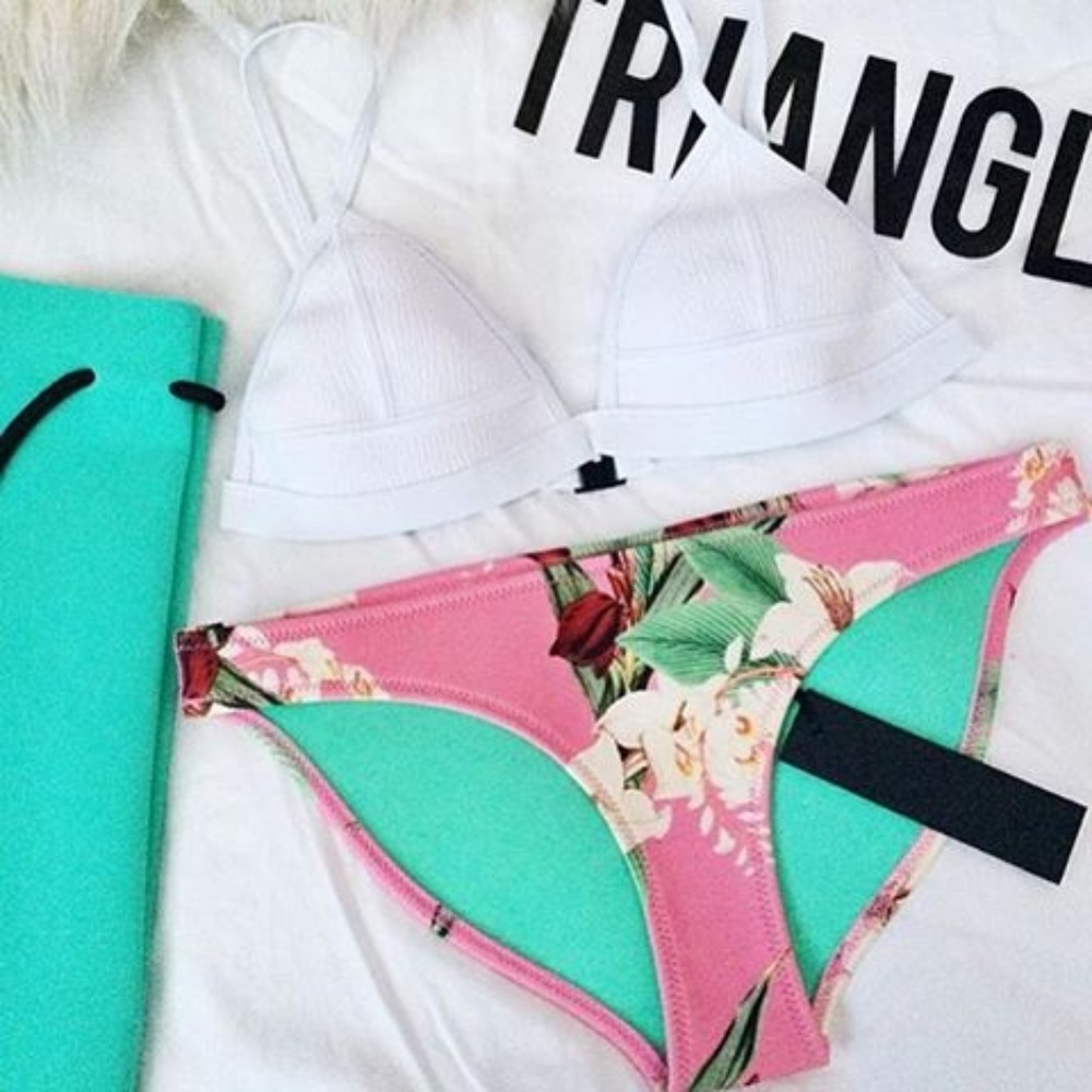 Pink Triangl Bikini Bottom!
